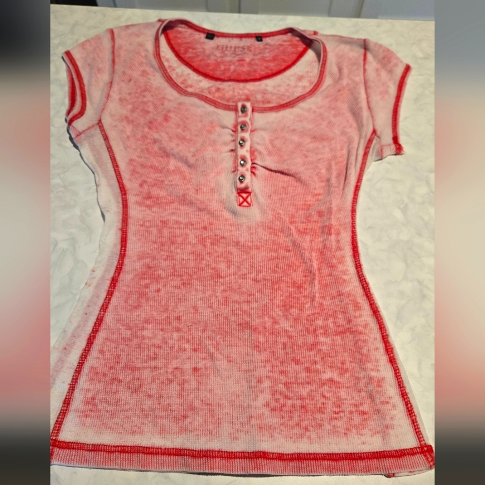 Guess Sheer Red Cap Sleeve T Shirt With Rhinestone Button V Neck Ladies M